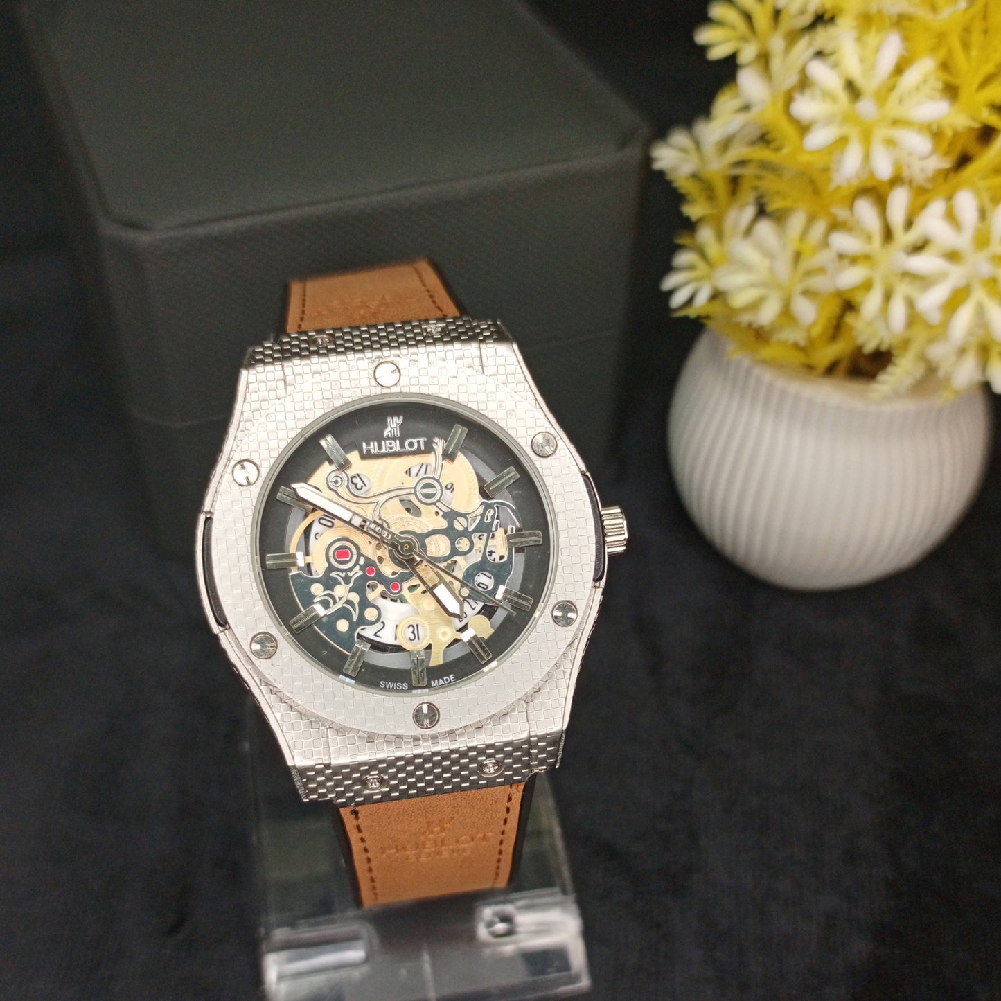 Hublot - Executive Series With Date - Premium Timepiece