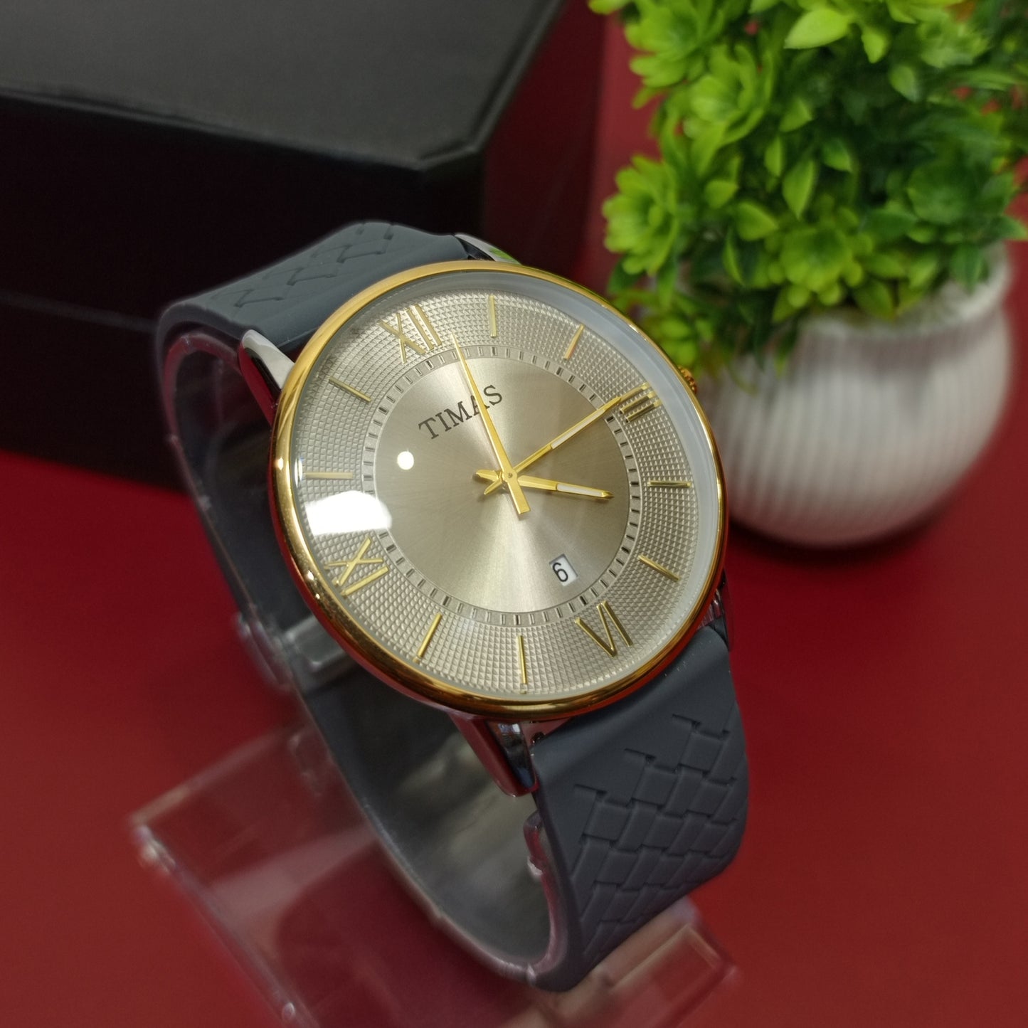 Classic Business Class Watch With Date - Timas