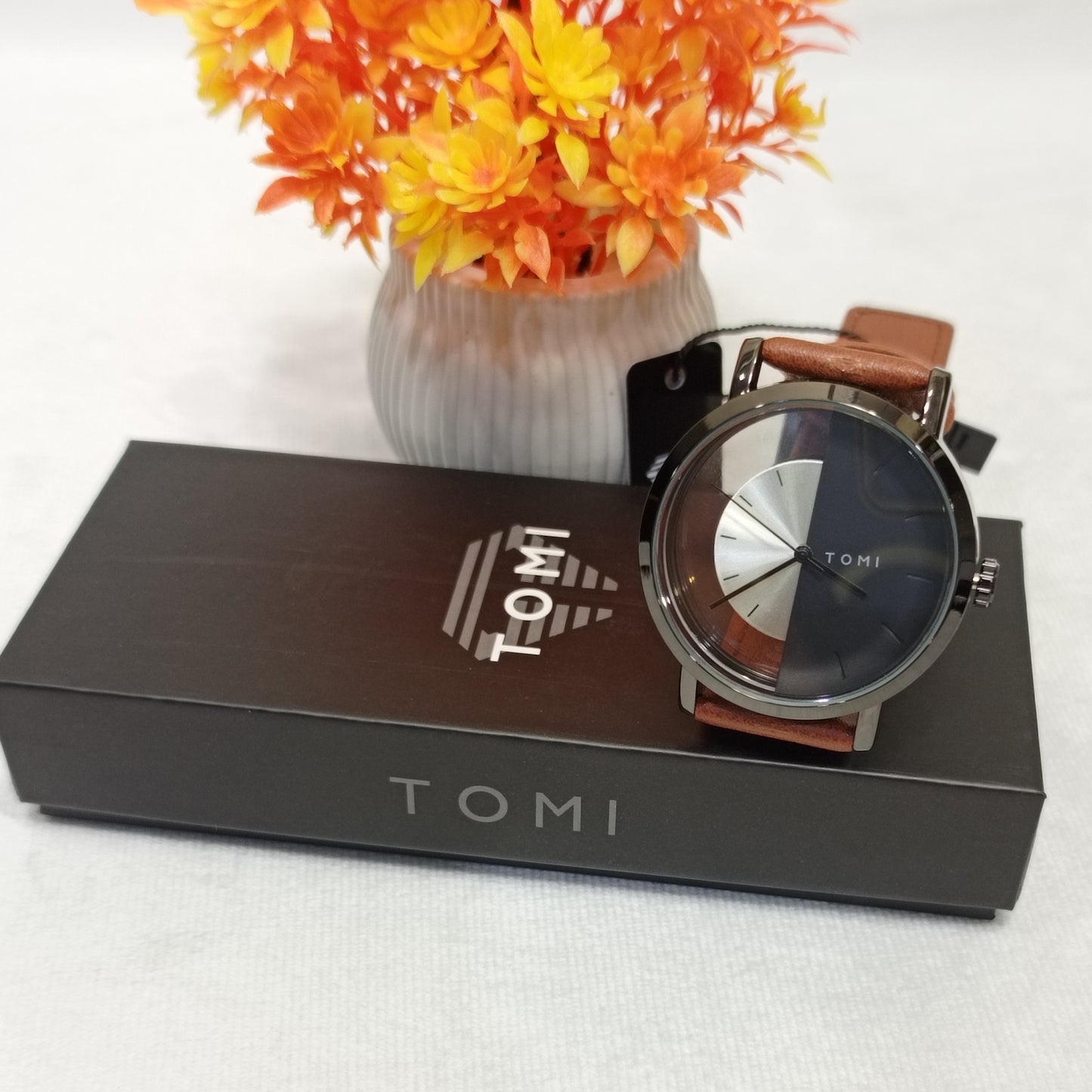 Luxury Leather Watch Limited Edition - Tomi