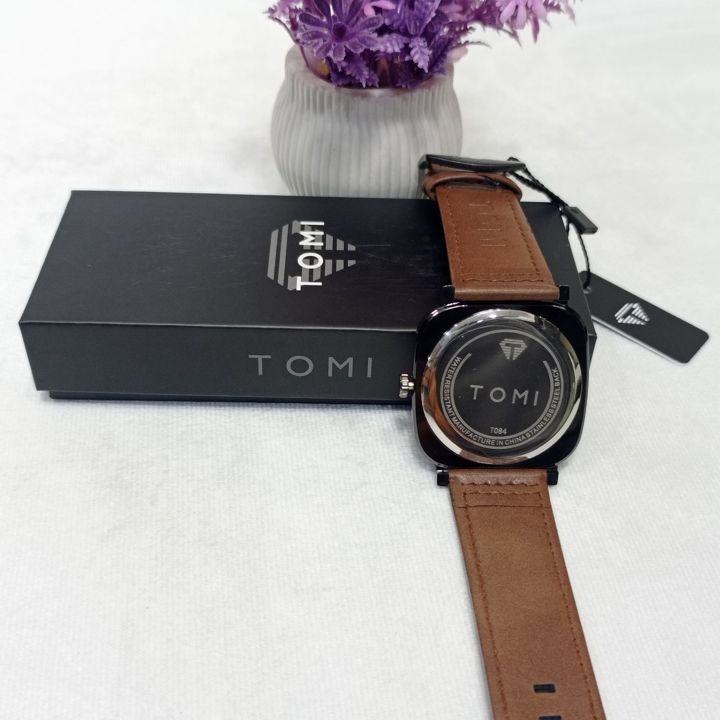 Black Date Just Executive Series - Tomi